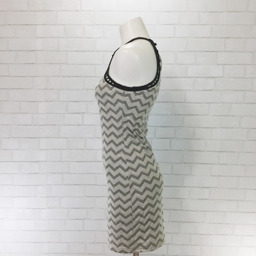 Nasty Gal Chevron Halter Cage Neck Mini Dress - Picture 3 of 4